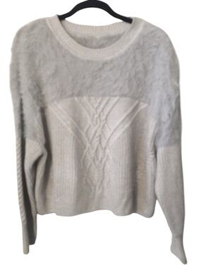 Two Cozy Crewneck Long Sleeve Sweaters Pink & Grey
Sz S